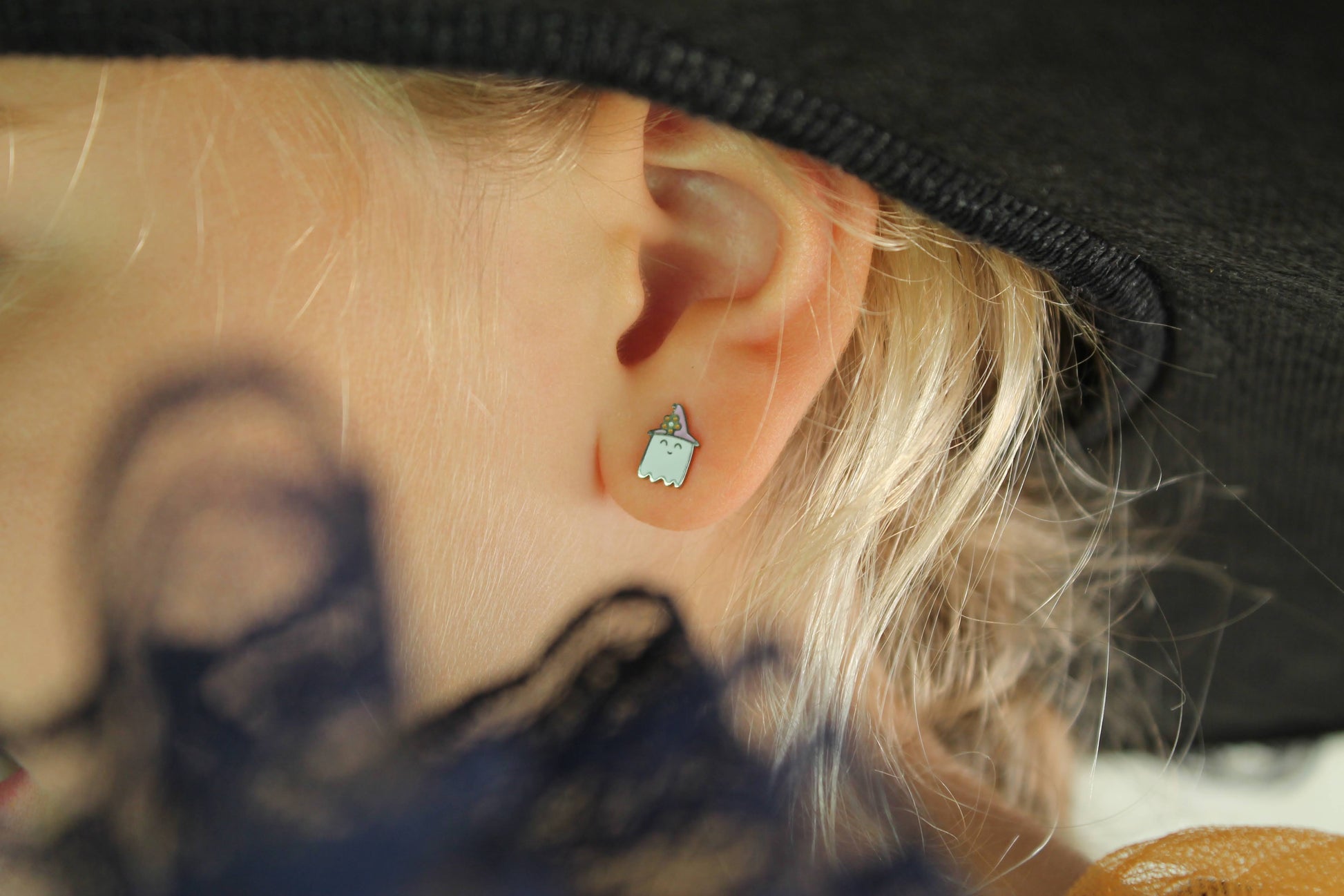 halloween ghost earrings